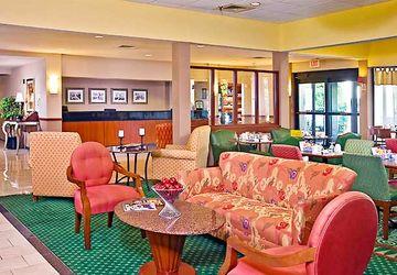 Courtyard Virginia Norfolk Hotel Virginia Beach