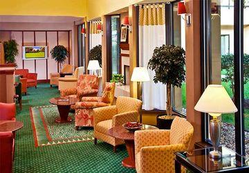 Courtyard Virginia Norfolk Hotel 3*